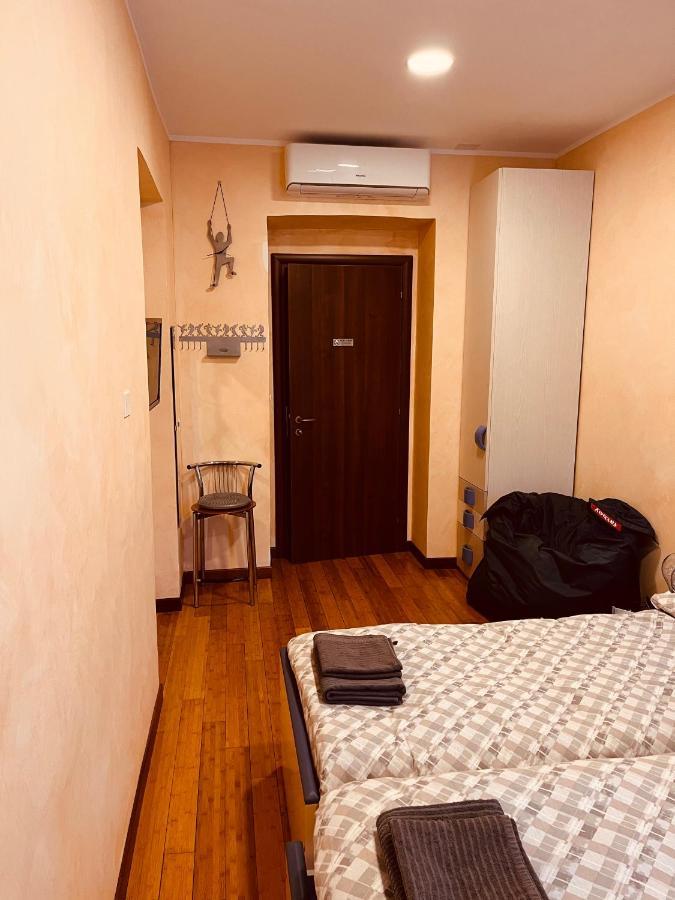 Casa Friends Lingotto Ospedali Metro Spezia 호텔 토리노 외부 사진