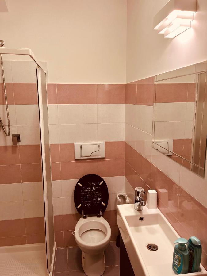 Casa Friends Lingotto Ospedali Metro Spezia 호텔 토리노 외부 사진